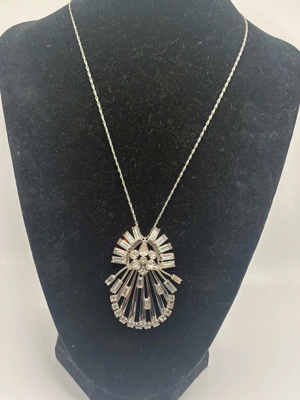 Vintage M&S 1/20 12K GF Rhinestone Convertible Brooch Pendant Necklace